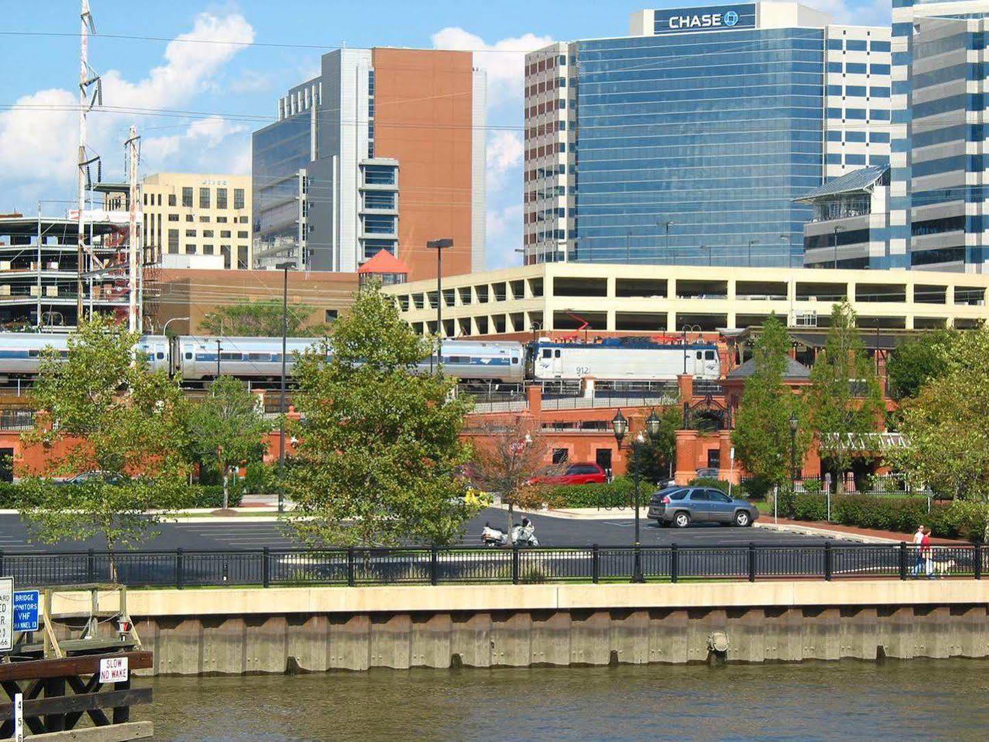 Doubletree By Hilton Downtown Wilmington - Legal District Servicios foto